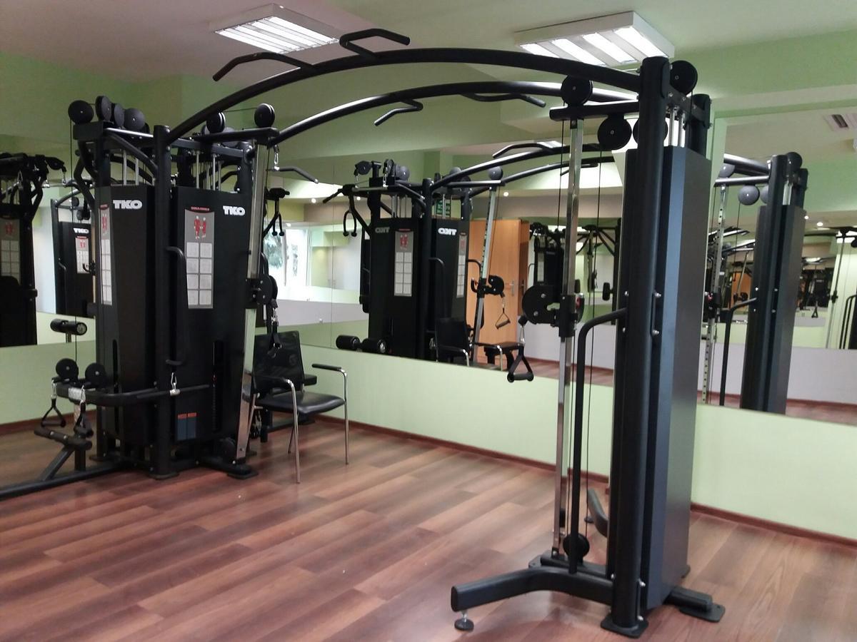 Dom Sportowca Blonie - Mosir Hotel Sanok Ngoại thất bức ảnh